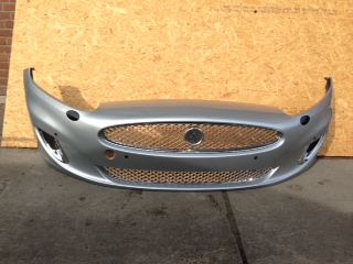 XK 2011 on Front bumper complete